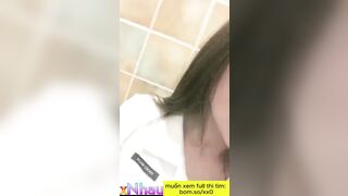 Em học sinh cấp 2 bị, thầy giáo sàm sỡ --- dâm trong nhà wc 2