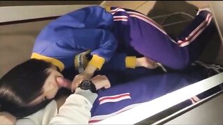 Lôi con bạn thân vào wc trường bắt nó bú cu to đùng của mình sướng vl