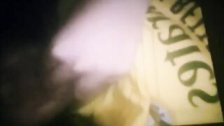 Bé *** tập bú