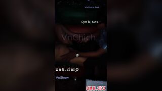 Dân chơi miền Tây địt luôn em tay vịn trong quán karaoke tiền boa ngập mồm