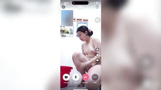 Chat sex em học sinh tắm cơ thể đẹp