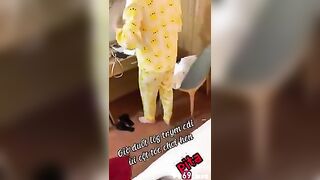 Chăn e học sinh áo gấu cấp 2 nóng nực sờ lồn phá trinh e nó