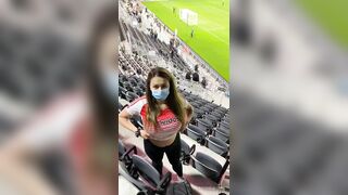 Những khoảnh khắc ăn mừng hoang dã