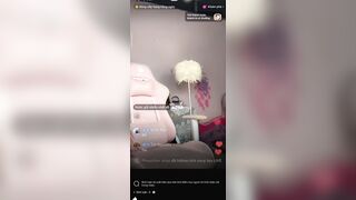 Thư xinh trả kèo úp rổ tiktok lông lồn lộ đen sì
