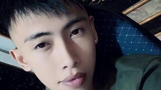 Phạm Thanh Tùng K7 Thanh Hà, Hải Dương lộ clip chơi đá lên cơn thủ dâm