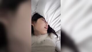 Địt bạo dâm em học sinh cấp 3 cứ bành bạch xuất tinh luôn vào lồn nhân lúc em nó nứng