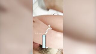 Em học sinh thay đồ 2