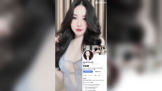 Clip Sex Nguyễn Nhi (Bò) Tiktok Hot Leak Show Hàng App Chat Sex