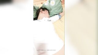 Đi nhậu với thằng bạn thân xỉn quá nó cho cu vào bướm luôn