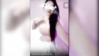 Clip em Yuyu nhảy
