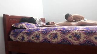 Vắt cực khô, địt nhau 5 hiệp ngất xỉu mà con vợ vẫn leo lên nhún cho bằng được