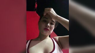 Chị mb  vú to đi thể dục gạ trai thích đá cái lưỡi dài