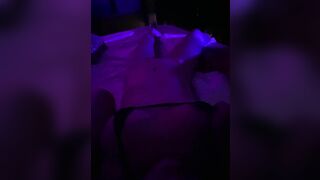 Hành trình bay lắc cùng các em gái tuổi teen