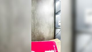 Ellen Thomas Roni Helo tất cả ae