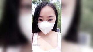 Em idol MMlive sanzai2 vào rừng public khoả thân  show lồn vú gạ chịch người lạ