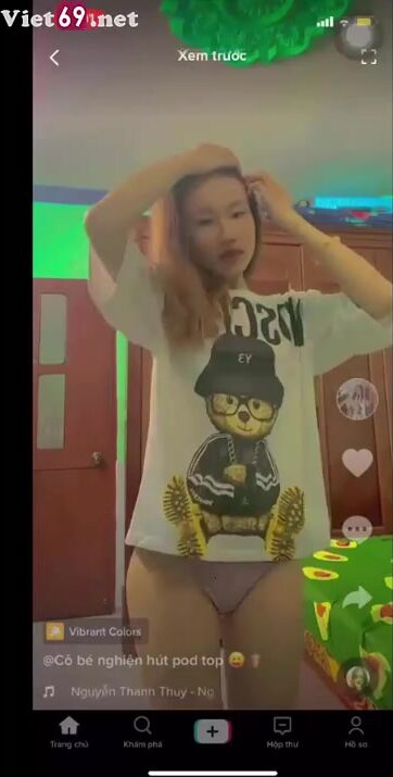 em IDOL TikTok Phénn nhảy sexy nude