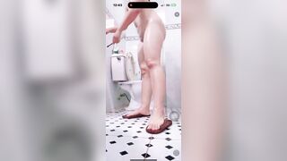 Được Bé Người Yêu Call Tắm Cho Xem