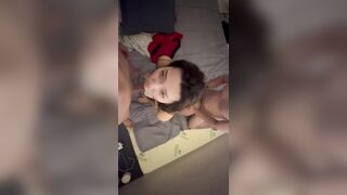 bú 2 con chim mới thoả mãn độ dâm đĩ của em