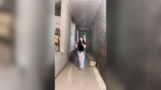 Ai rồi cũng có lúc buồn lúc vui