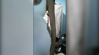 Em sinh viên vú to lồn múp khoe hàng cho thằng bạn thân xem để thủ dâm