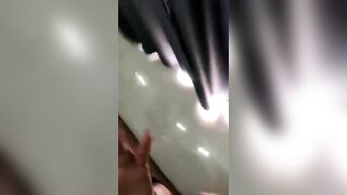 Cha dượng quan hệ với con gái