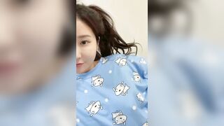 Nữ sinh tự sướng 006