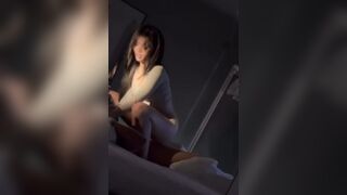 Em học sinh mới lớn đã biết cưỡi cặc điêu luyện gẫy cả cặc