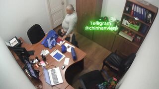 Hack camera ngoại tình văn phòng