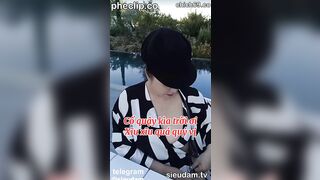 Được bà cô rủ đến tắm bể bơi nhìn vú cô ngon quá