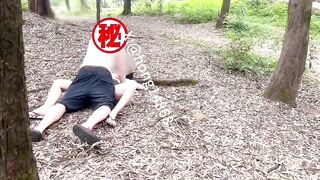 Cô gái khoe lồn trước mặt người lạ 17