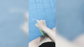 Hot Girl Việt Nam Chat Sex Cho Nguyên Trái Dưa Chuột Vào Lồn Đang Nứng