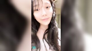 Swaglive @slutqueen Hot Girl China Có Giọng Rên Dâm Cực