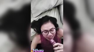 Bắn tinh vào mặt con đĩ đeo kính cận dâm đãng 4