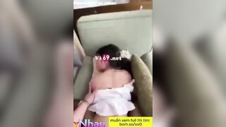 Bố đường loạn luân với đứa con gái lớn loli bắn tinh vào miệng bú liếm sạch 3