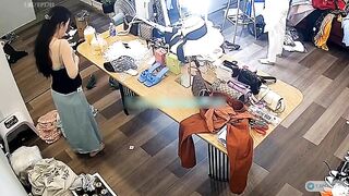 Hack cam quay lén phòng livetream bán hàng onl P1 cặp vú quá đã