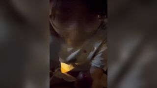 Được em gái bú cu public ngoài công viên vừa run vừa sướng
