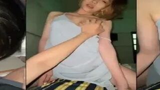 Em lễ tân khách sạn vú to hồng hào chưa kịp cởi đồ em đã đòi chịch