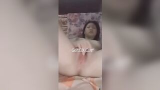 Clip Hot Vân Thy Thích Móc Cua Lúc Một Mình