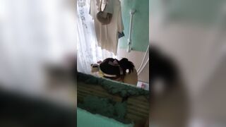 A trai khốn nạn quay lén e họ lên chơi đi tắm để thủ dâm