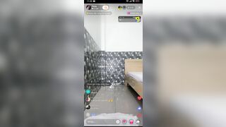 Idol Thảo trả hèo live tik tok bắn cả nước
