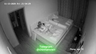 Hack camera vợ dâm cưỡi ngựa , rên cực nứng tình