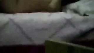 Súc vật, e học sinh say rượu bị thg già lén djt quay video tống tiền