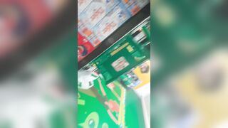 [ 25 ] | Quay lén đùi trắng nõn của chị gái trong Bách Hóa Xanh | #1