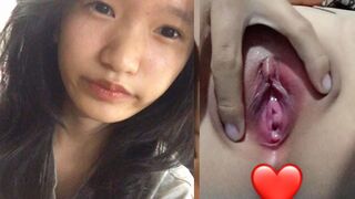 Clip Hot Thanh Thuý Đeo Khăn Quàng Lồn Không Lông Hồng Đẹp