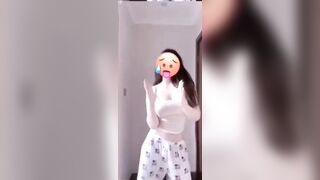 Những điệu nhảy sex của các cô gái 51