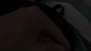 Thanh niên lét lút húp sò con em gái loli lúc đang ngủ say và cái kết miên mãn