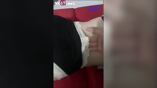 Xuất Tinh ngập Lồn e Nyc Bâyh phải lấy giấy lau lồn vì e khóc