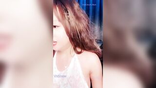 Em QQLive SuChibi Streamer Việt sắp sánh ngang cường quốc 5 châu rồi, chơi máy thụt m 2