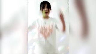 Full Video em gái 2k3 siêu múp mở phòng bay live nhảy nude sexy ngay tại nhà
