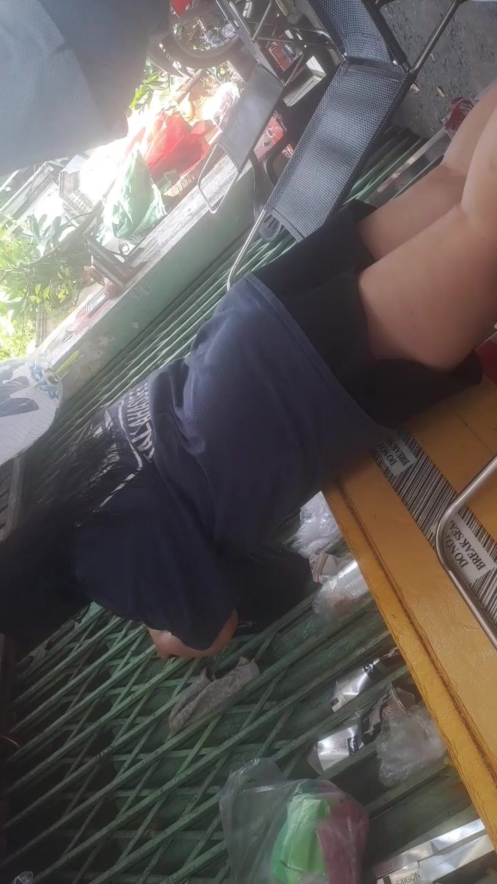 [ 26 ] | Quay lén cặp đùi cực múp của em chubby bán nước | #1